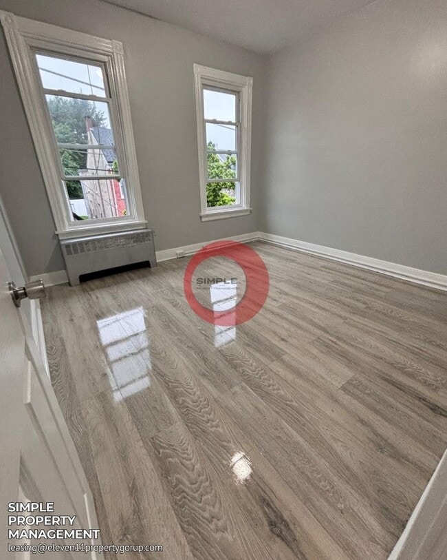 Building Photo - Fully renovated 3 bedrooms 1 bath House