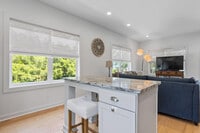 Building Photo - 111 Eleanor Ave