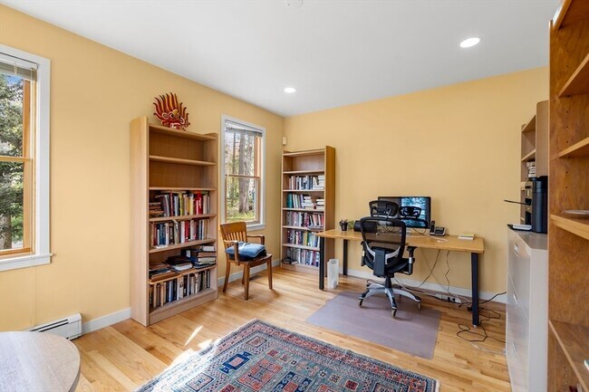 Building Photo - 31 Woodcliffe Rd