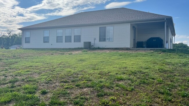 Building Photo - 107 Greythorn Ct