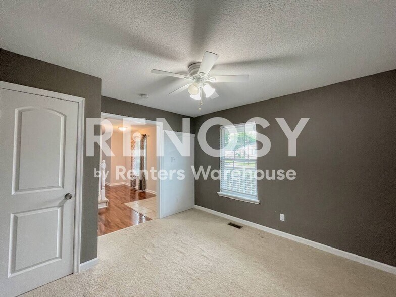Building Photo - 6941 Minnie Ave