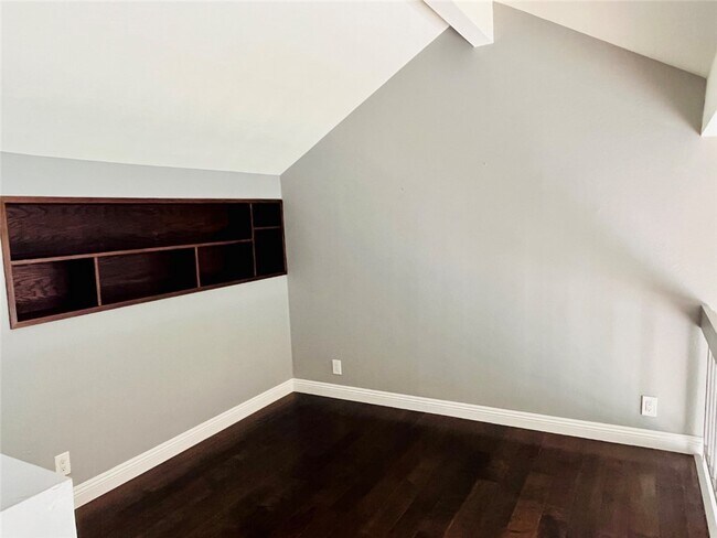 Building Photo - 20191 Cape Coral Ln