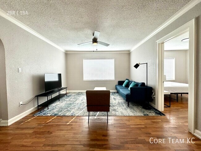 Building Photo - 4511 Roanoke Pkwy