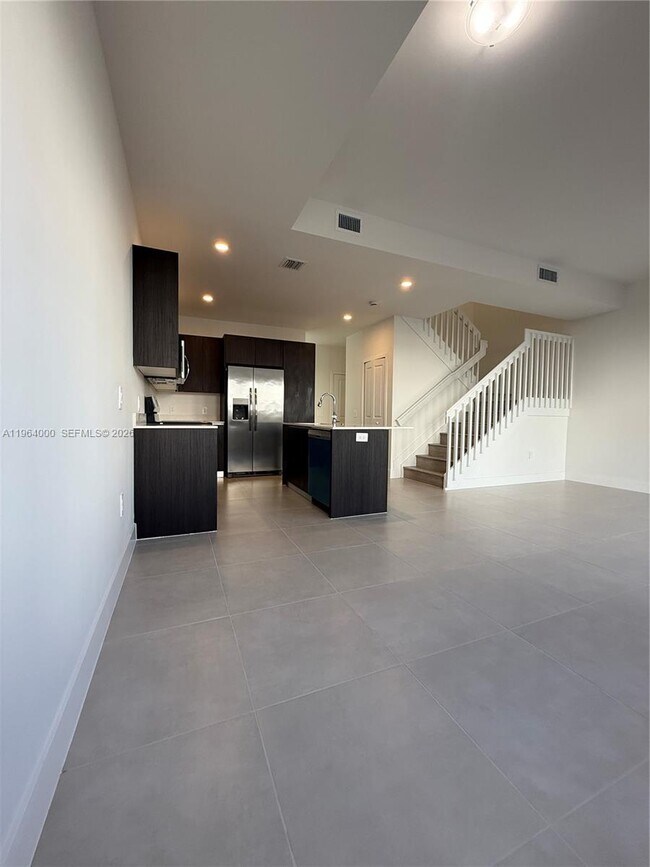 Building Photo - 34479 SW 191st Ave