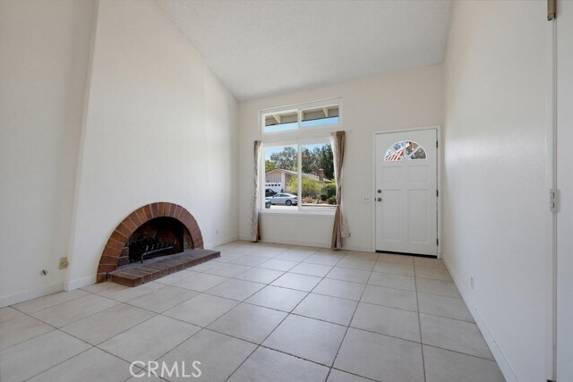 Building Photo - 22692 Via Santa Maria