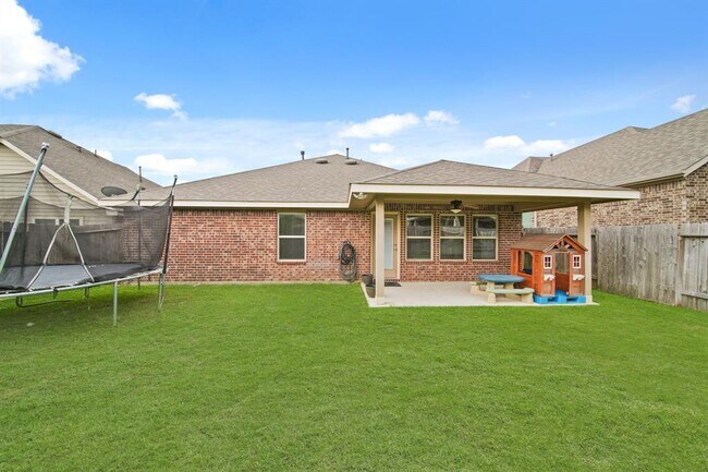 Building Photo - 20746 Redbud Rain Dr