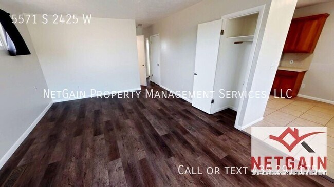 Building Photo - 5571 S 2425 W