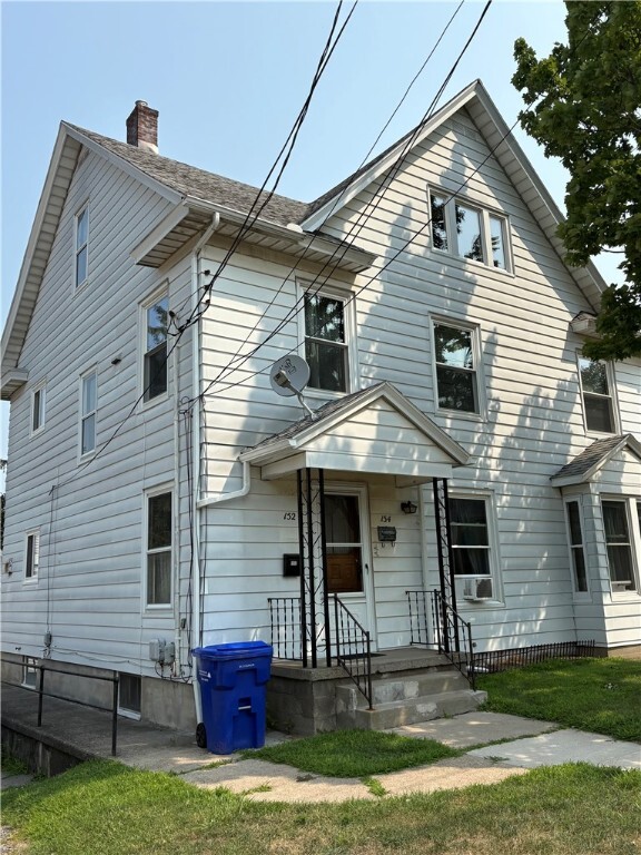Building Photo - 152 E Main St
