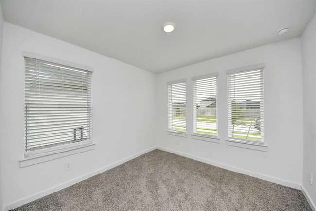 Building Photo - 8034 Tropea Dr