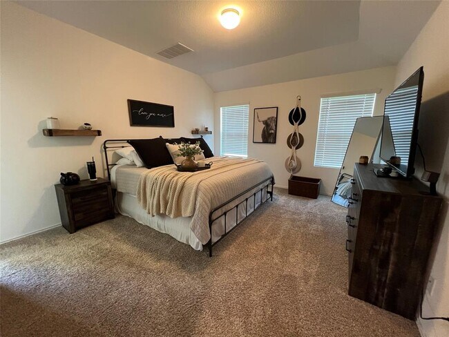 Building Photo - 1224 Matt Ln