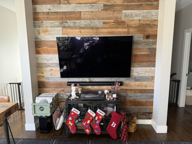 Reclaimed wood tv wall - 2733 W 21st Ave