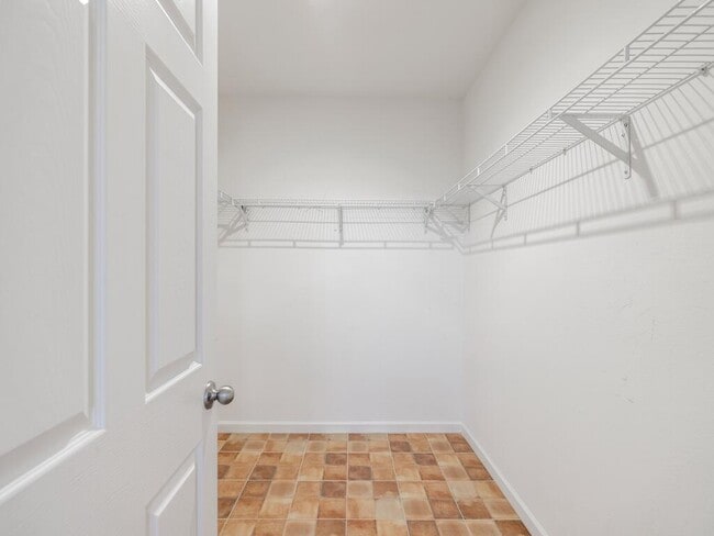 Building Photo - 1440 Lexington Square SW