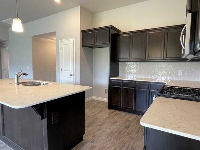 Building Photo - 13609 Watson Dr