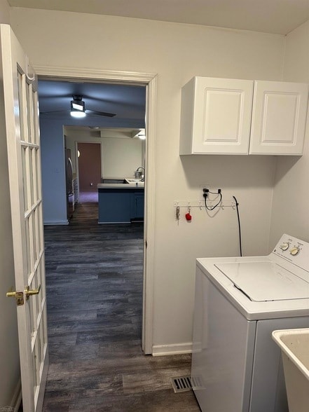 Building Photo - 5839 Blandford Ct