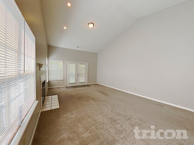 Building Photo - 4830 Countrybrook Ct