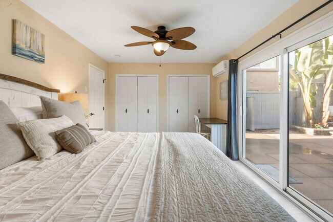 Building Photo - 3460 Carlsbad Blvd