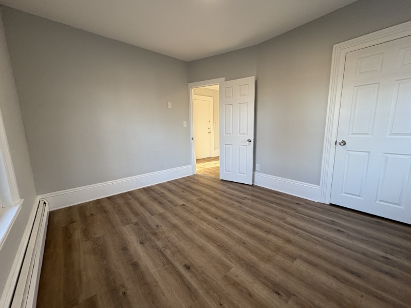 Building Photo - 37-41 Dunstable Rd