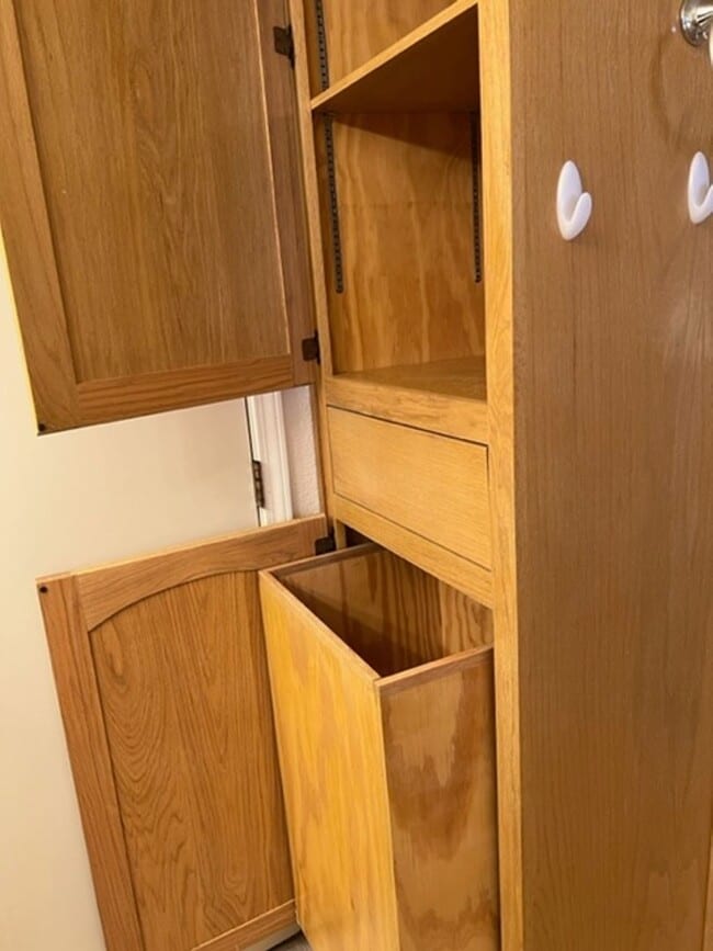 Building Photo - Beautiful home on a large corner lot with RV parking