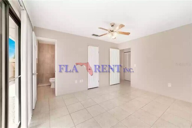 Building Photo - 315 San Miguel St