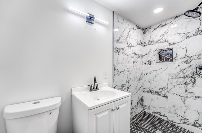 Building Photo - 1865 Ferber Ave