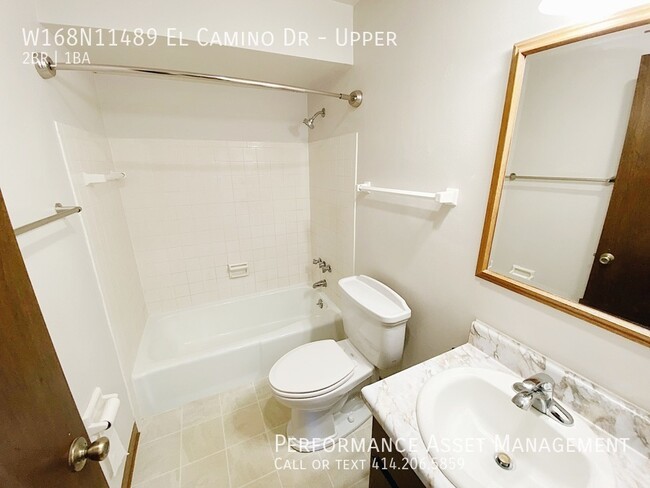 Building Photo - Charming 2BD/1BA Germantown Condo