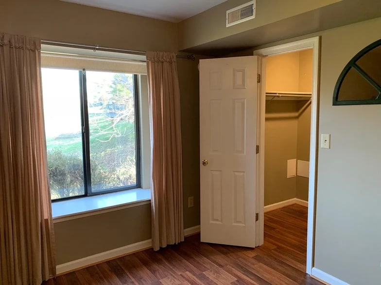 Building Photo - 1012 Amber Ridge Rd