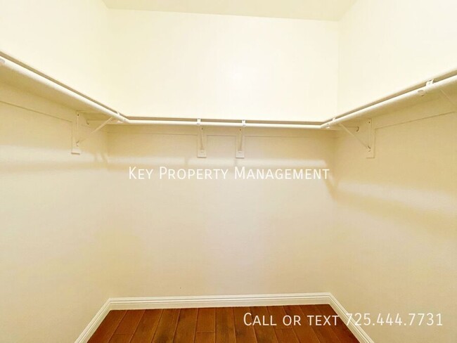 Building Photo - 3825 Juno Beach St