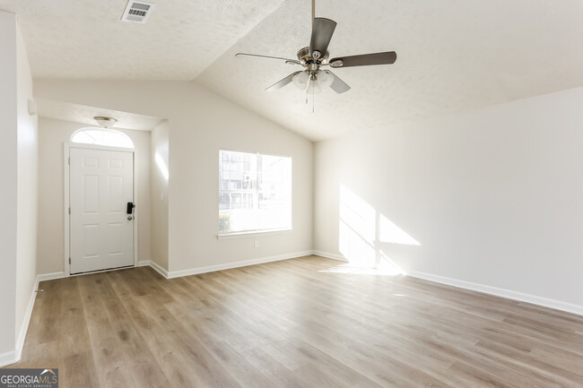 Building Photo - 5533 Rock Shoals Way