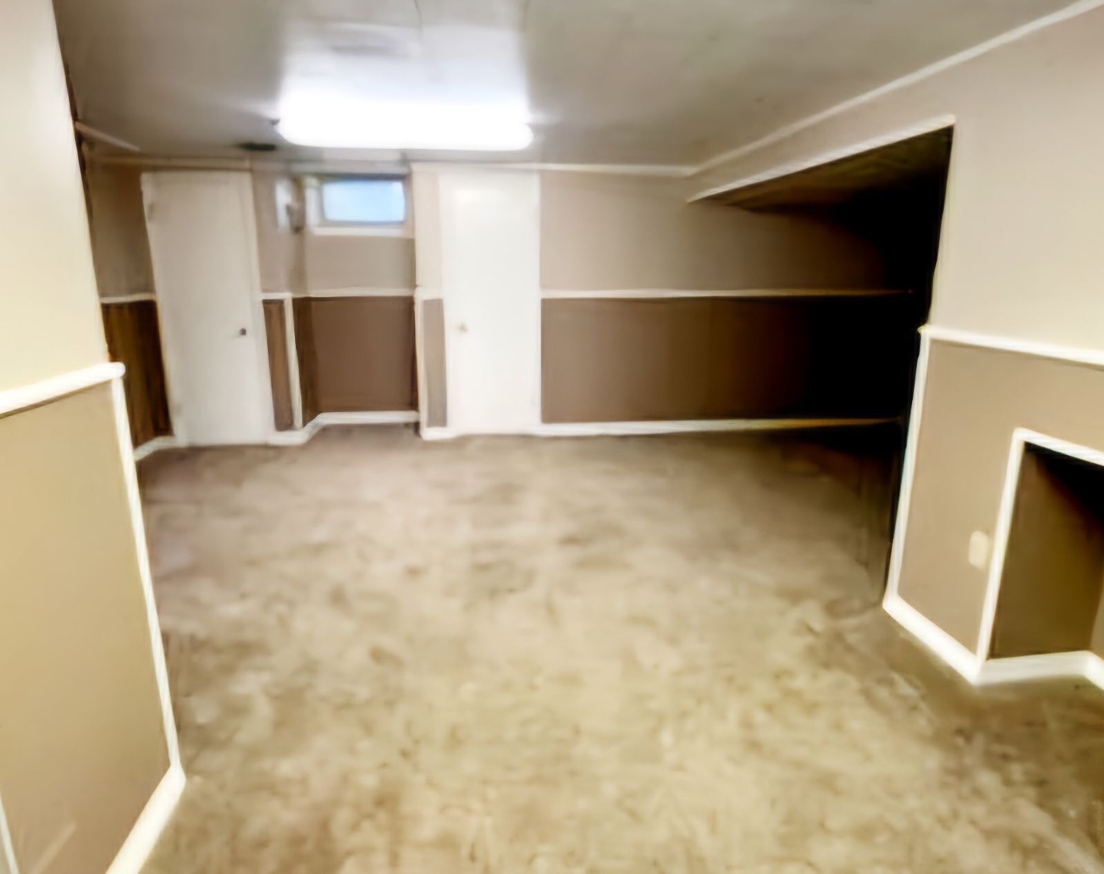 Building Photo - 606 Avenue C