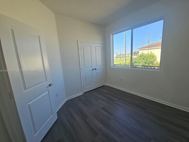 Building Photo - 2944 NW 180th St