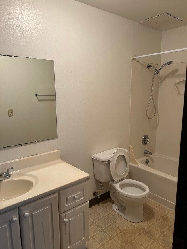 Bathroom - River Valley Complex