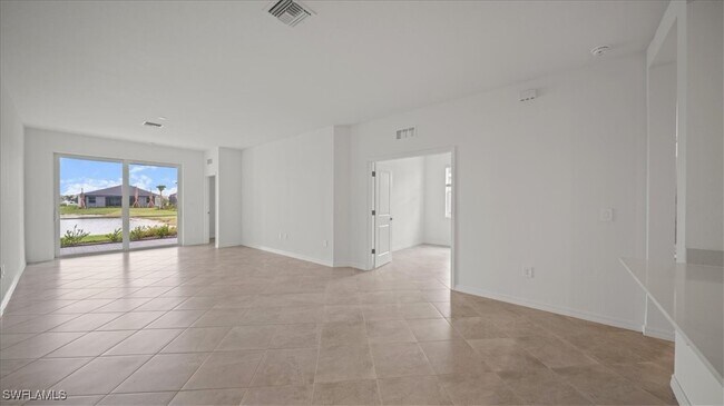 Building Photo - 14730 White Pearl Rd
