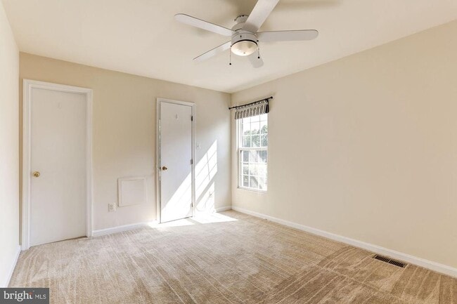 Building Photo - 4831 Green Duck Ln