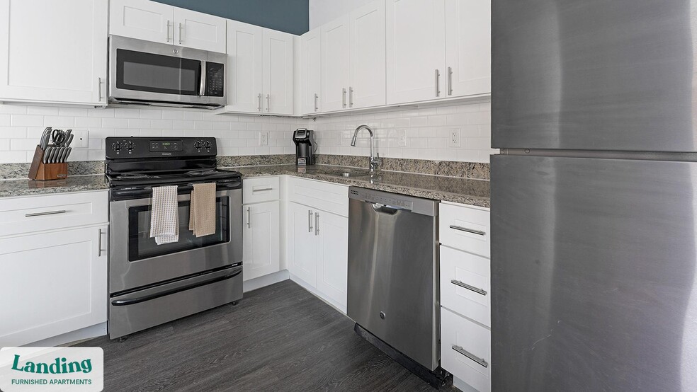 Building Photo - 222 E Saratoga St