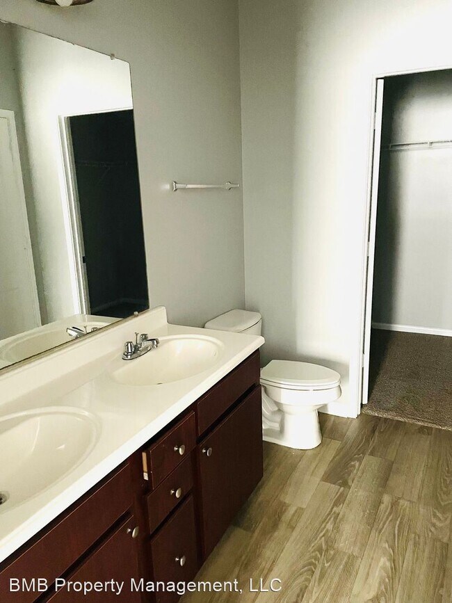Building Photo - 3 br, 2 bath House - 180 Pine Meadow Circle