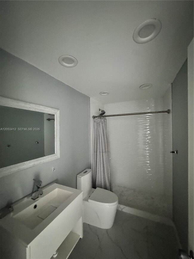 Building Photo - 6930 Miami Gardens Dr