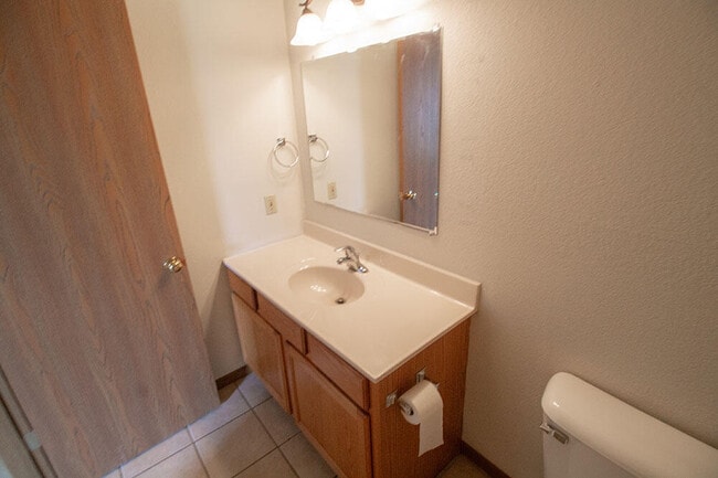 Building Photo - 1506 Typhoon Ct