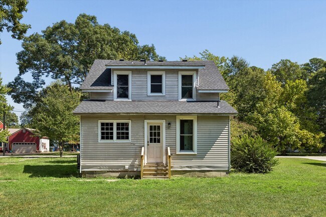 Building Photo - 144 Nelson Dr