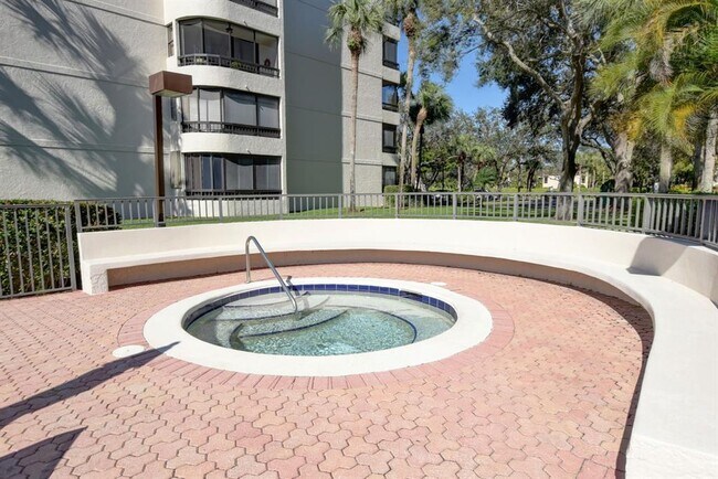Building Photo - 6320 Boca Del Mar Dr