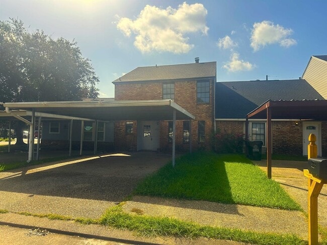 Building Photo - 6840 25th St