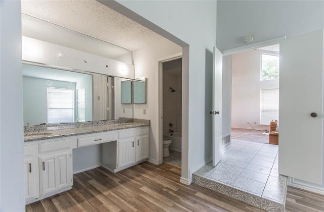 Building Photo - 12617 Hornbeam Dr