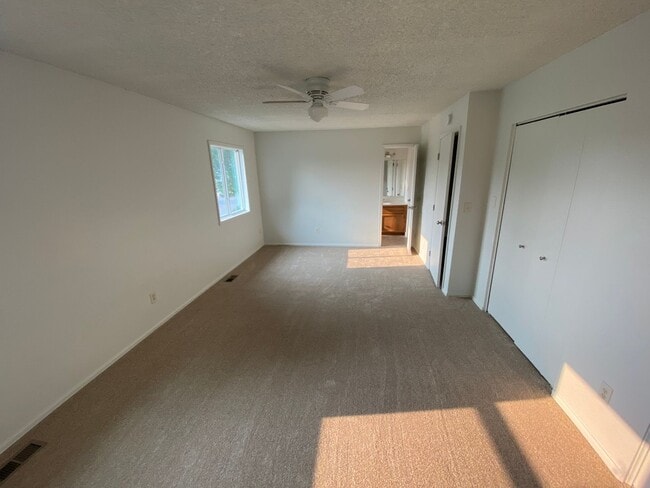 Building Photo - Family Style Home In The Coveted Marsten Neighborhood!