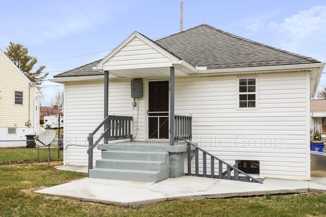Building Photo - 1115 W Church St