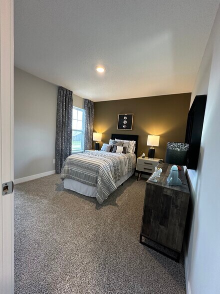 Building Photo - 17082 Dysart Pl