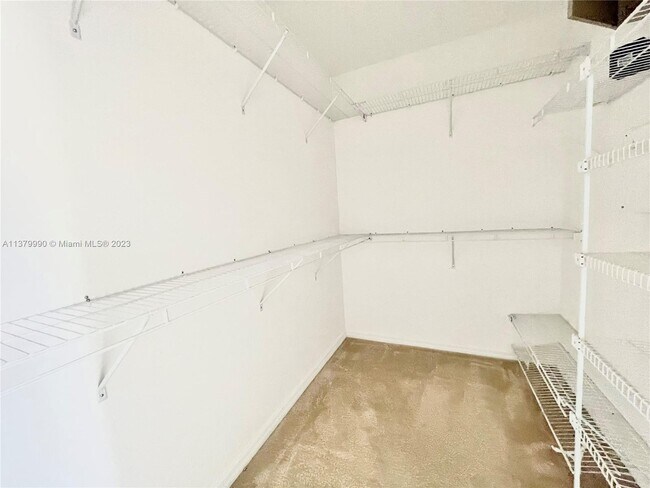 Building Photo - 12869 SW 31st Ct