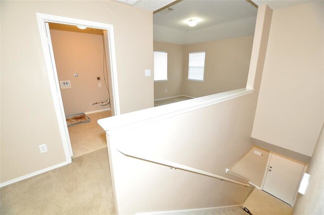 Building Photo - 9106 Serena Ln