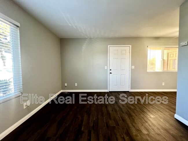 Building Photo - 121 Madison Ave