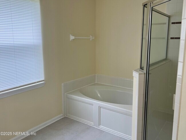 Building Photo - 12665 Brown Jersey Ct