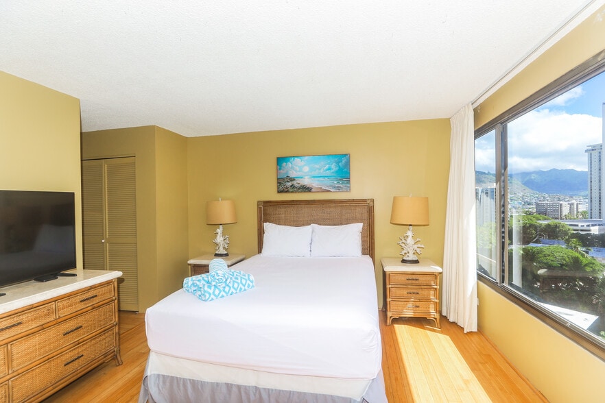 Building Photo - 1778 Ala Moana Blvd