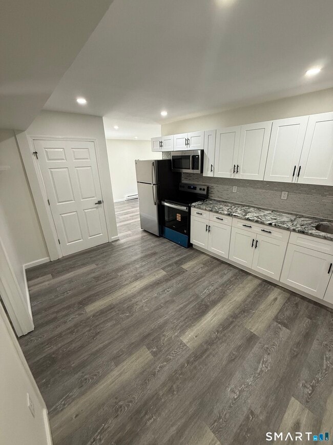 Building Photo - 38 New Haven Ave